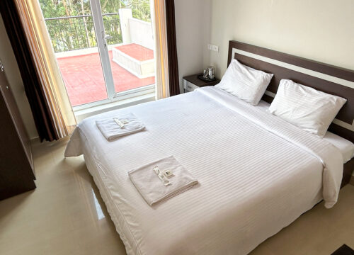 double bed room 5 (4)